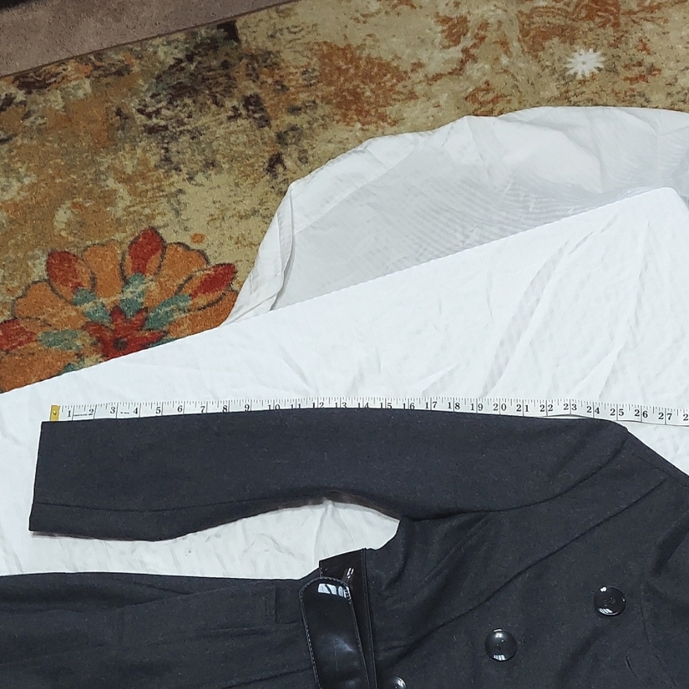 Guess Lightly Worn Ladies Size Medium Wool Coat Black/Grey Belted - Picture 11 of 13